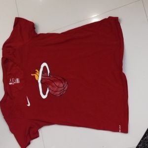 Miami heat dri- fit tee women's size large